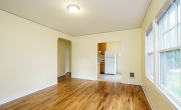 2214 Broadway St in Vancouver, WA - Foto de edificio - Building Photo