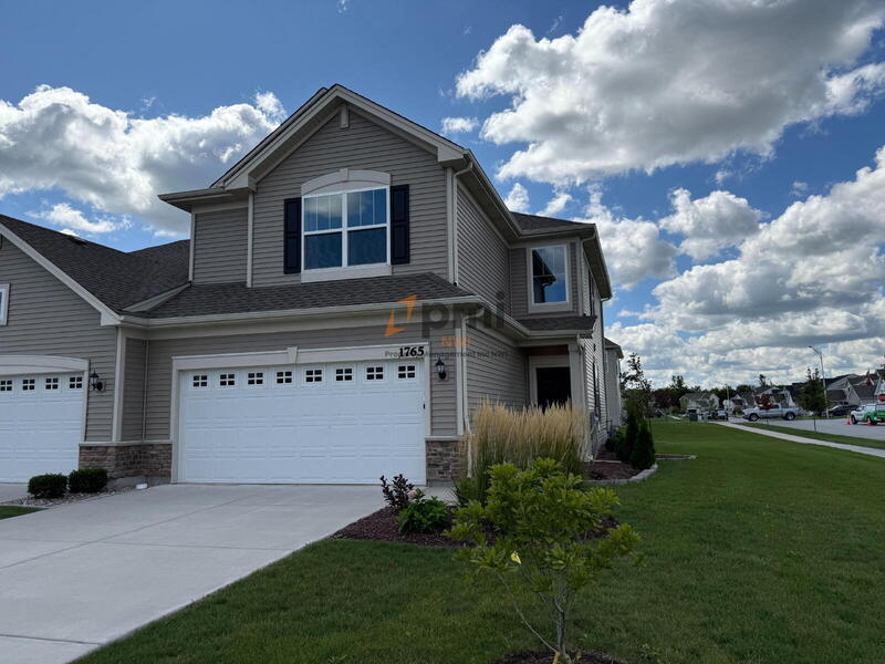 1765 E 110th Pl in Crown Point, IN - Building Photo