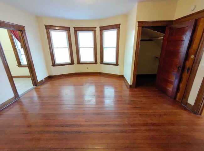 406 Shelton Ave, Unit 1