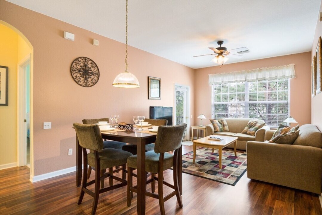 8107 Coconut Pl in Kissimmee, FL - Building Photo