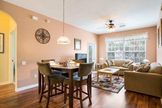 8107 Coconut Pl