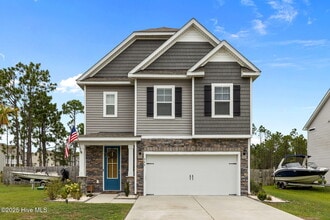 240 Salt Mdw Ln in Newport, NC - Building Photo - Building Photo