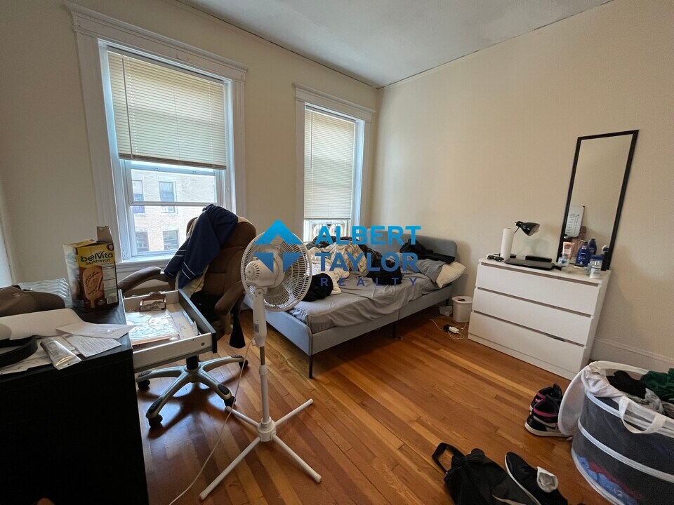 41 Orkney Rd, Unit 2 in Boston, MA - Building Photo