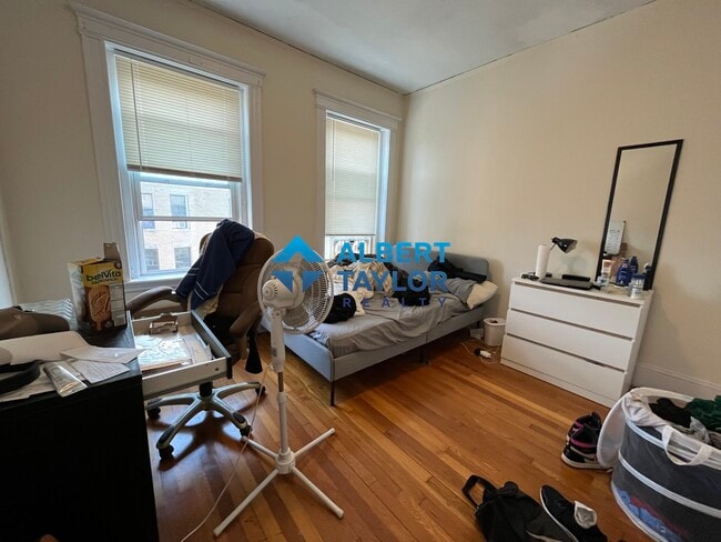 41 Orkney Rd, Unit 2