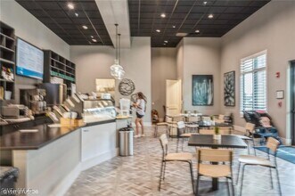 19121 Hinkley Dr in Estero, FL - Building Photo - Building Photo