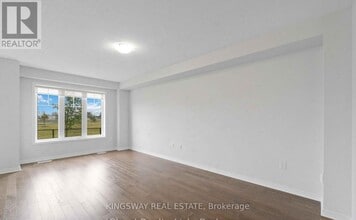 17 Armes St in Hamilton, ON - Building Photo - Building Photo