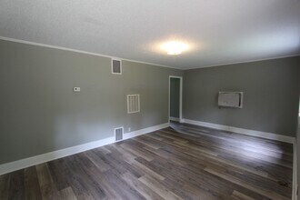 725 Lucas St in Rock Hill, SC - Building Photo - Building Photo