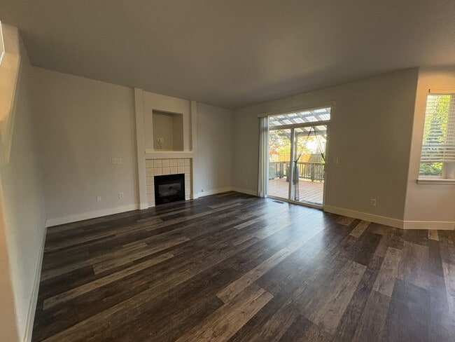 12982 SW Kameron Way in Tigard, OR - Building Photo - Building Photo