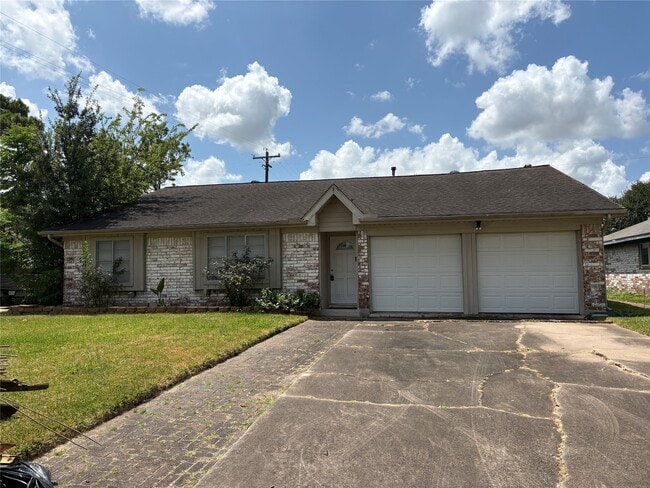 11703 Triola Ln