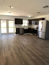 3231 Marigold Dr in Clearwater, FL - Building Photo - Building Photo