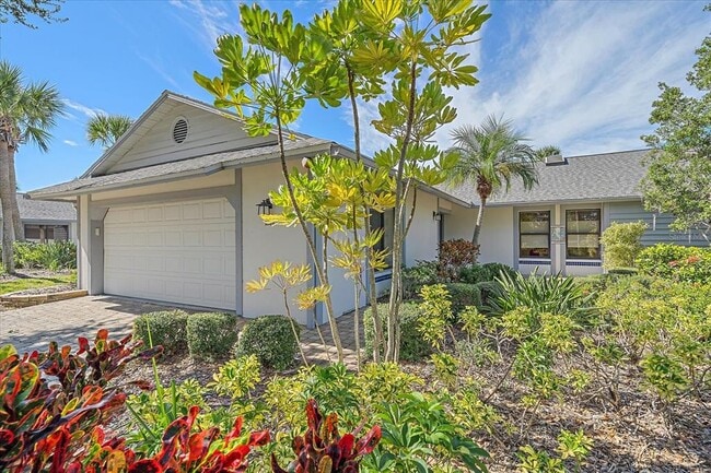 1684 Pintail Way