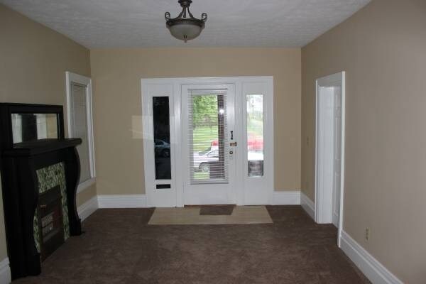 919 13th St, Unit 1 in Huntington, WV - Building Photo