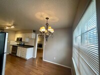 1801 E Lindsey St photo'