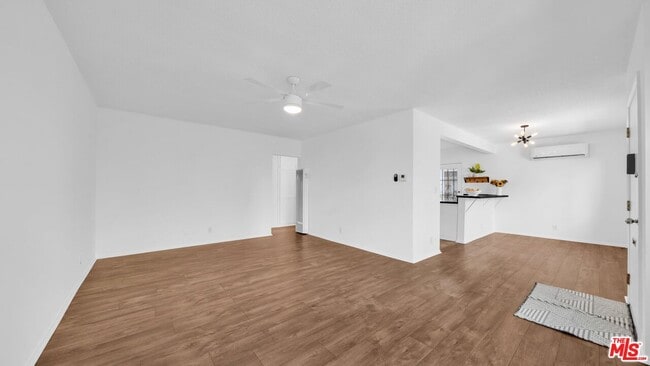 12808 Matteson Ave in Los Angeles, CA - Building Photo - Building Photo