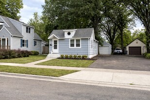 1000 13th Ave NE in Austin, MN - Building Photo