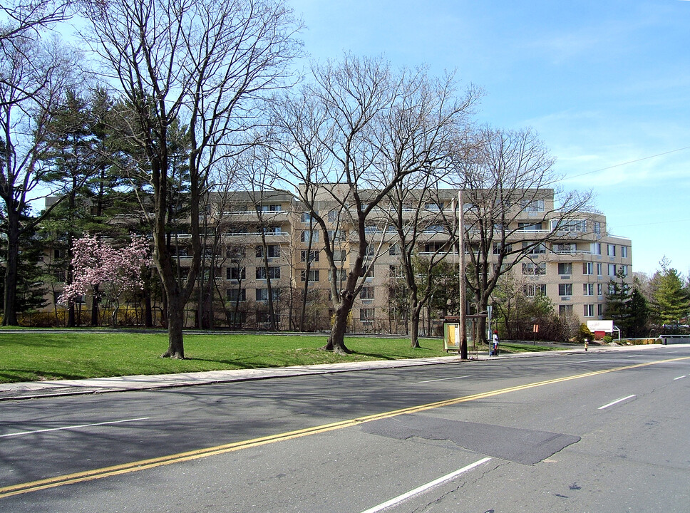 1270 North Condominium in New Rochelle, NY - Building Photo