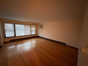 1912 W State St in Calumet City, IL - Building Photo - Building Photo