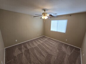 6072 S Tucana Ln in Gilbert, AZ - Building Photo - Building Photo