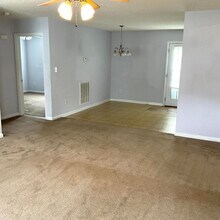 2176 Samanthas Wells Ln in Newton, NC - Building Photo - Building Photo