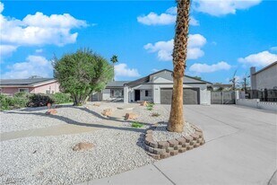 1705 Battle Creek Cir in Las Vegas, NV - Building Photo