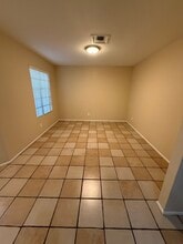 6850 N De Chelly Loop in Tucson, AZ - Building Photo - Building Photo