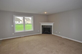 3894 Jody Ct in Blasdell, NY - Building Photo - Building Photo