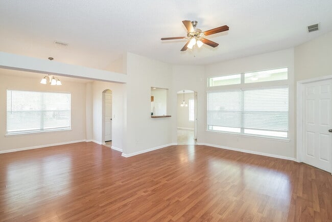 8059 Carisbrook Ct in Jacksonville, FL - Building Photo - Building Photo