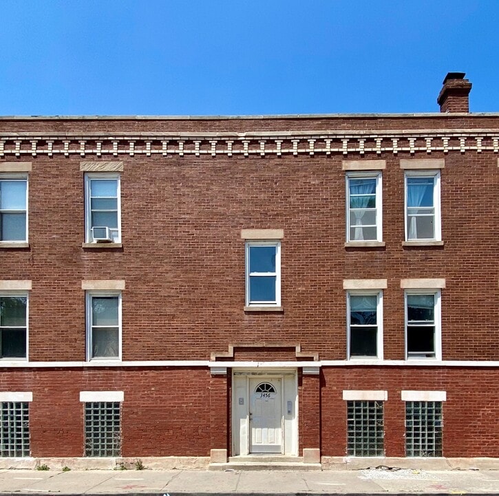 3456 W Augusta Blvd-Unit -2E in Chicago, IL - Foto de edificio