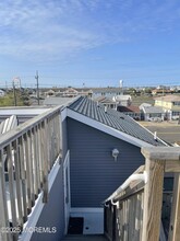 241 Hiering Ave in Seaside Heights, NJ - Building Photo - Building Photo