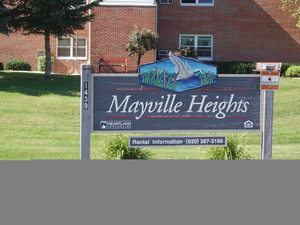 Mayville Heights in Mayville, WI - Foto de edificio