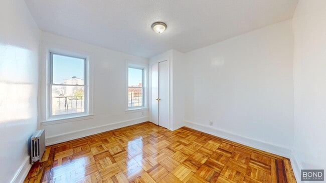 property at 390 Hooper St
