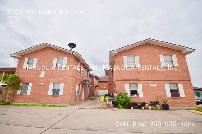 3109 Highland Ave in McAllen, TX - Foto de edificio - Building Photo