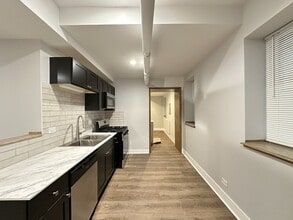 5008 N Springfield Ave in Chicago, IL - Building Photo - Building Photo