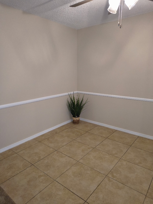 400 E Live Oak St, Unit 25 in San Gabriel, CA - Foto de edificio - Building Photo