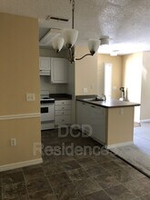 1160 4 Seasons Cir in Sarasota, FL - Building Photo - Building Photo
