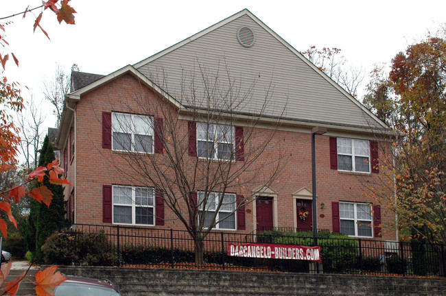 280 Ridge Pike in Lafayette Hill, PA - Foto de edificio - Building Photo