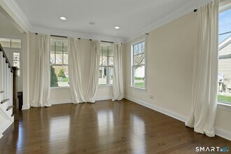 310 Nutmeg Ln in Stratford, CT - Building Photo - Building Photo