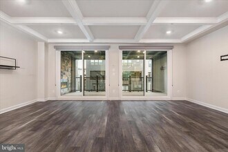 12910 Sunrise Ridge Aly in Herndon, VA - Building Photo - Building Photo