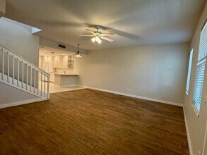 3200 W Community Dr in Jupiter, FL - Foto de edificio - Building Photo