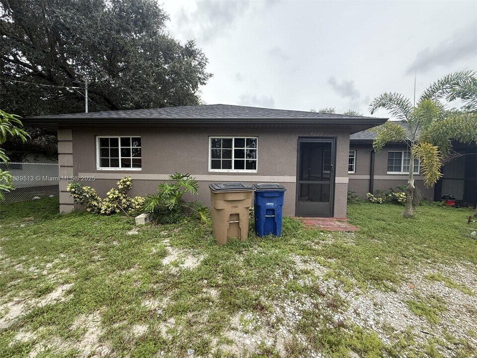 4631 29th St SW in Lehigh Acres, FL - Building Photo