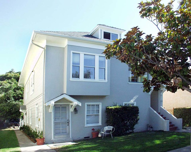 1132 Laguna Ave in Burlingame, CA - Building Photo - Building Photo