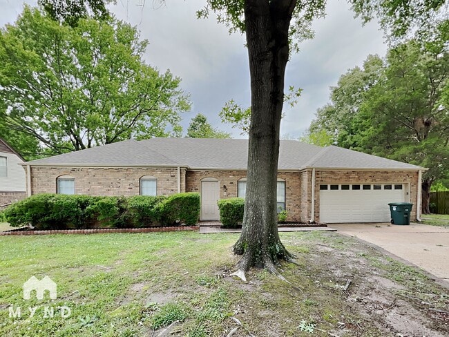 property at 6082 Belle Grove Cove N