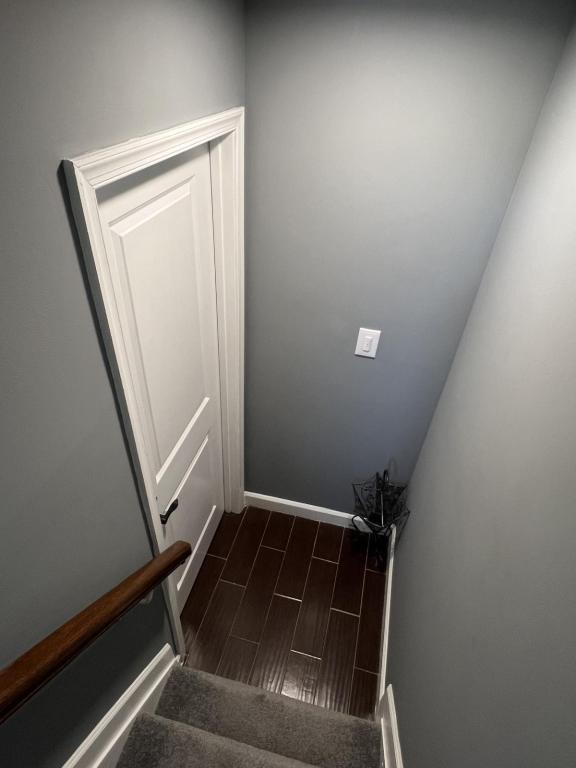 property at 14657 Cambridge Cir