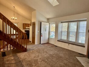 4686 S Dillon Ct in Aurora, CO - Building Photo - Building Photo