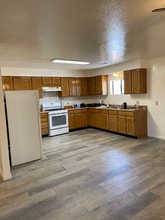 100 B E Wilson Ave in Gallup, NM - Building Photo - Building Photo