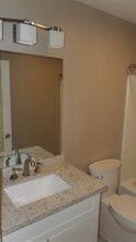 31200 Landau Blvd, Unit #2406 in Cathedral City, CA - Foto de edificio - Building Photo
