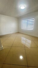 3031 New York St in Miami, FL - Building Photo - Building Photo