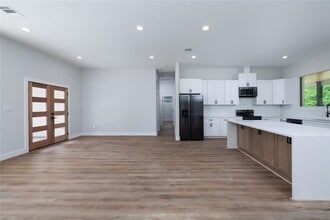 354 Peach Pt Ln in Trinity, TX - Building Photo - Building Photo
