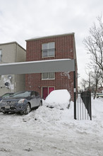 7256 S Bennett Ave in Chicago, IL - Foto de edificio - Building Photo