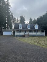 340 E Island Lake Rd in Shelton, WA - Building Photo
